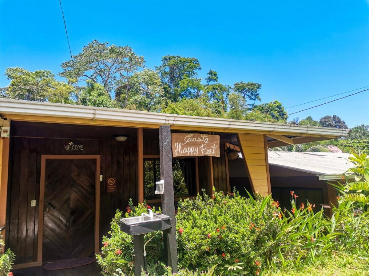 Casita Happy Feet And Tours Corcovado Otel Drakes Bay Dış mekan fotoğraf