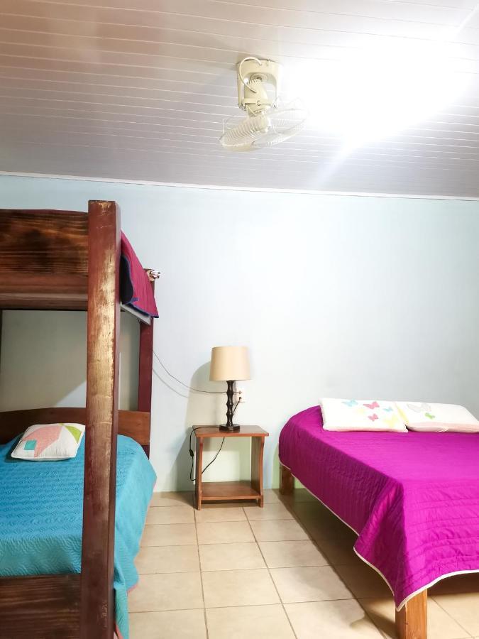 Casita Happy Feet And Tours Corcovado Otel Drakes Bay Dış mekan fotoğraf