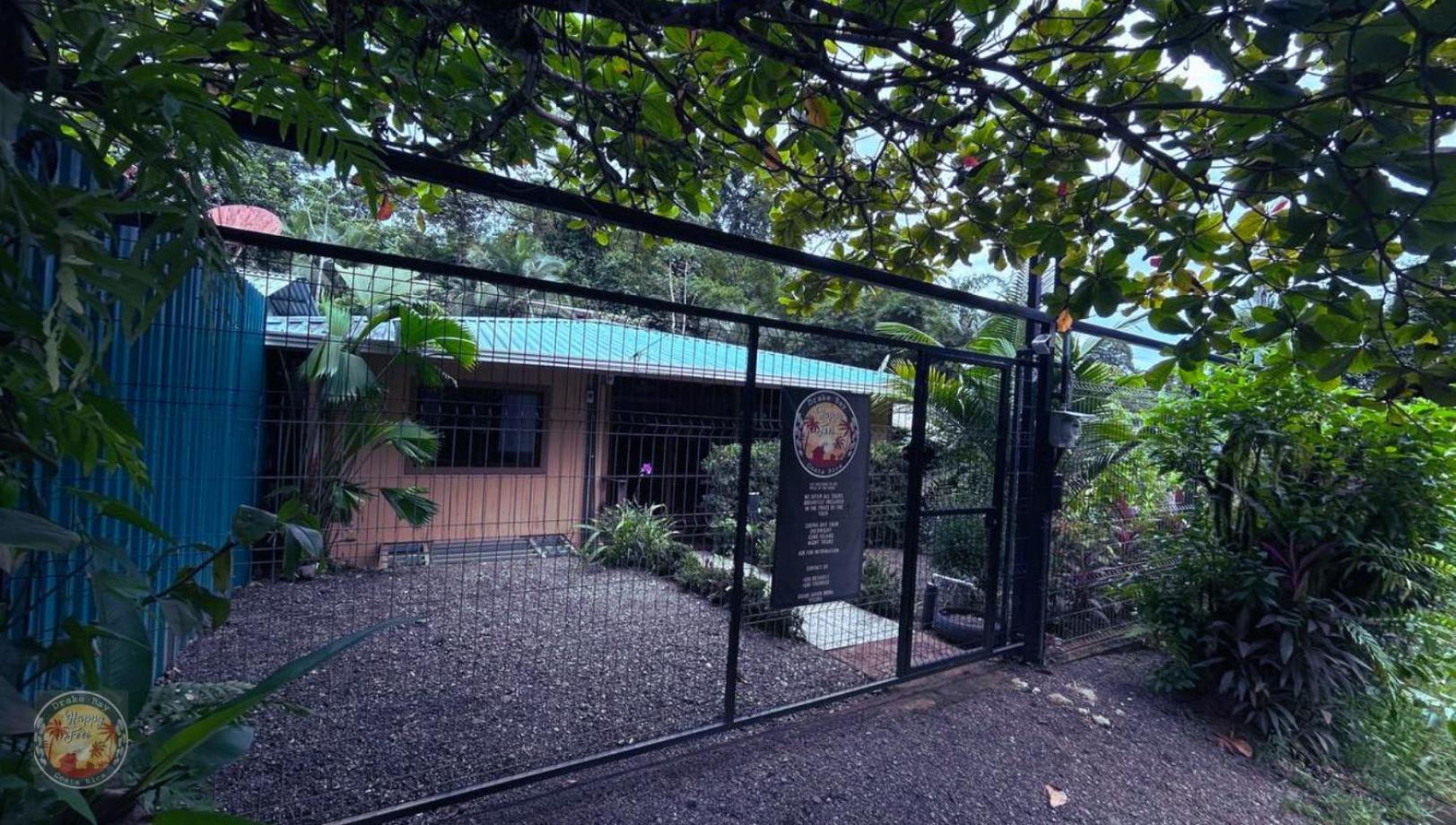 Casita Happy Feet And Tours Corcovado Otel Drakes Bay Dış mekan fotoğraf